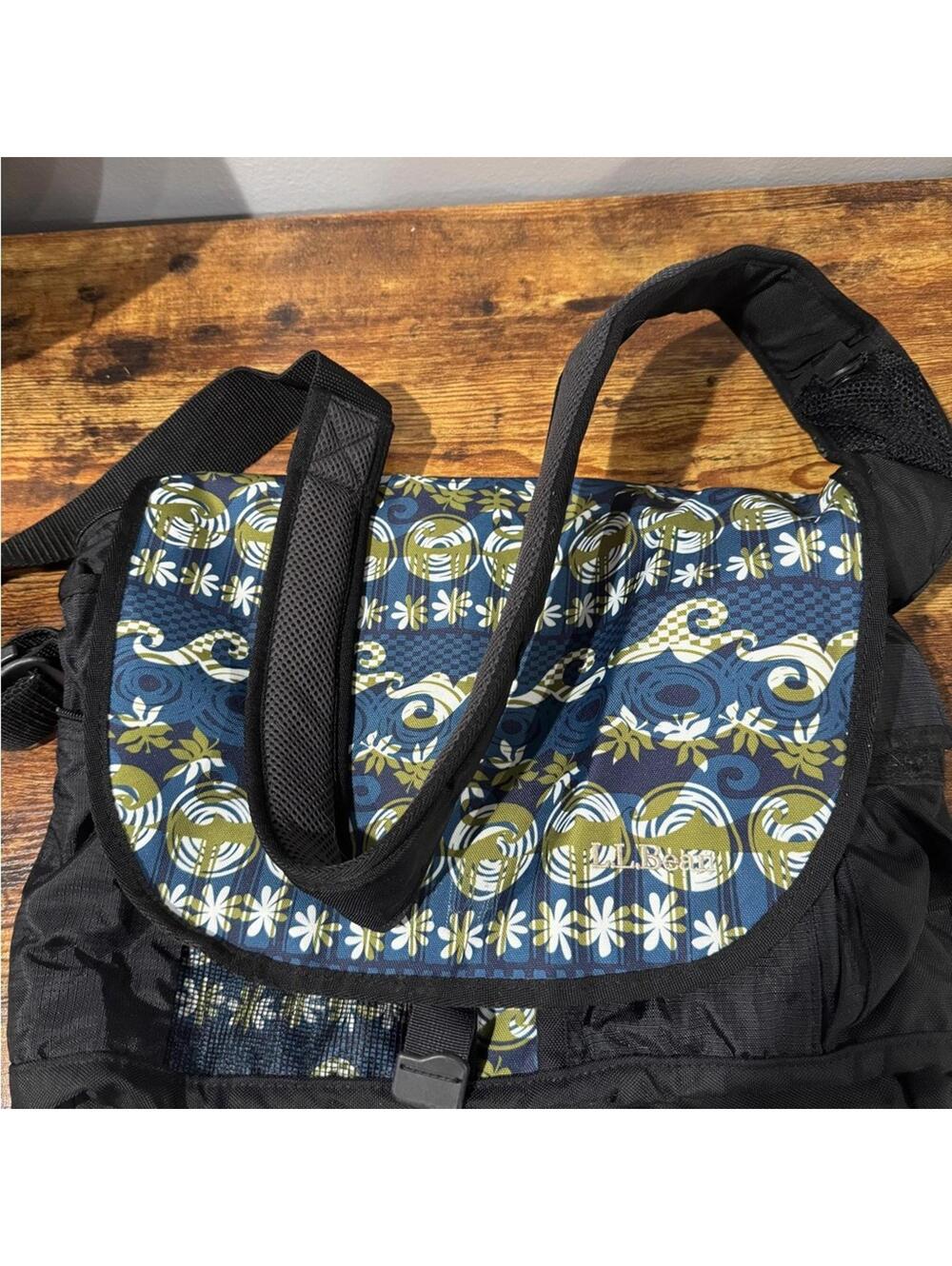 LL Bean Black and Blue and Green Hawaiian pattern Laptop bag